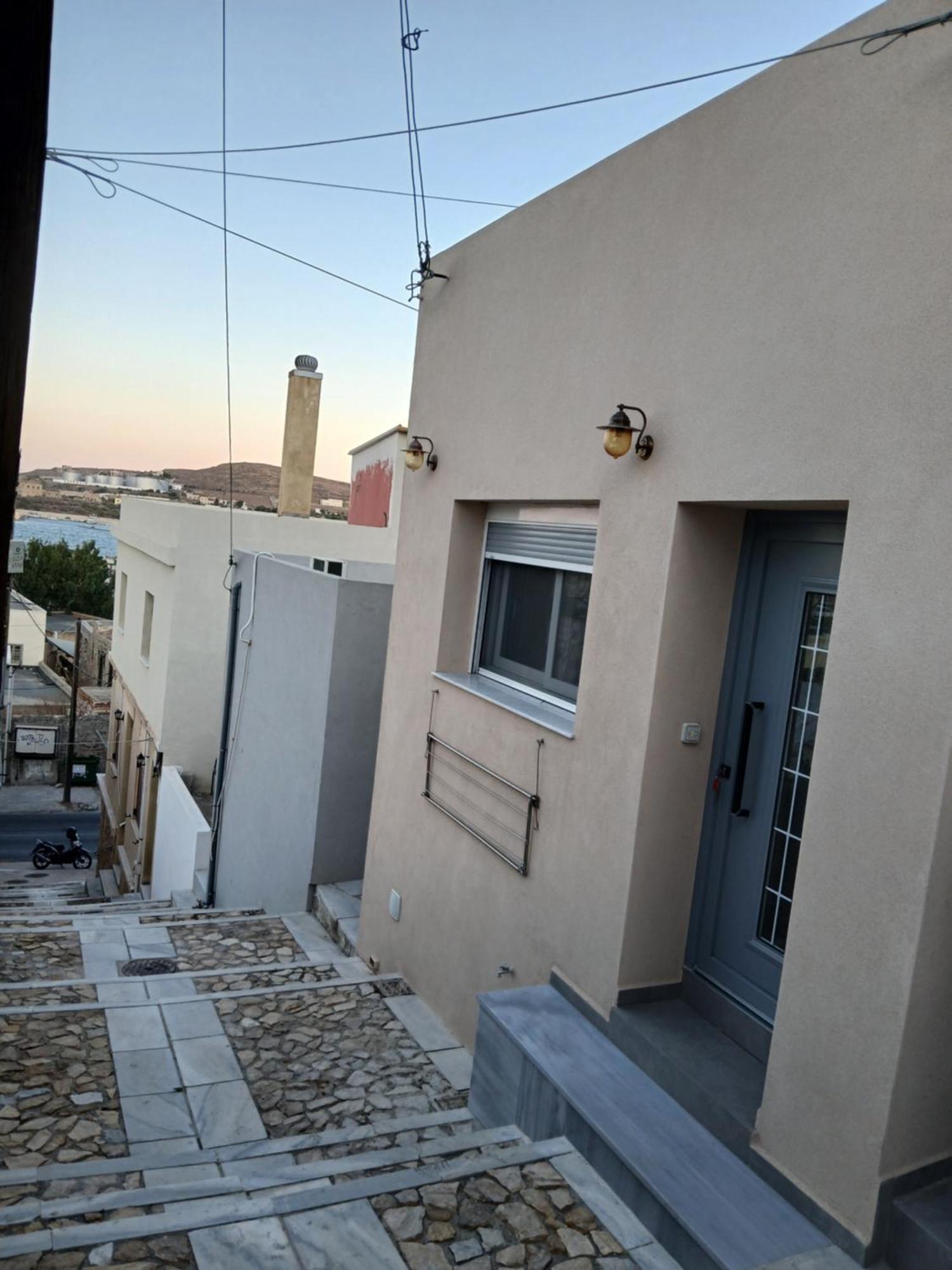 Panorama Apartment Ermoupoli Bagian luar foto